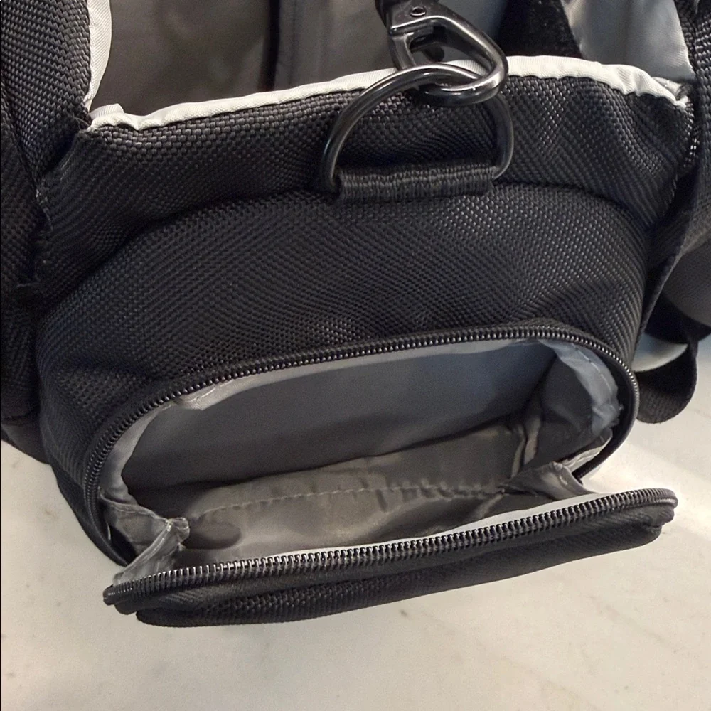 Nikon SC-B2 Digital SLR Camera Bag Case With Strap